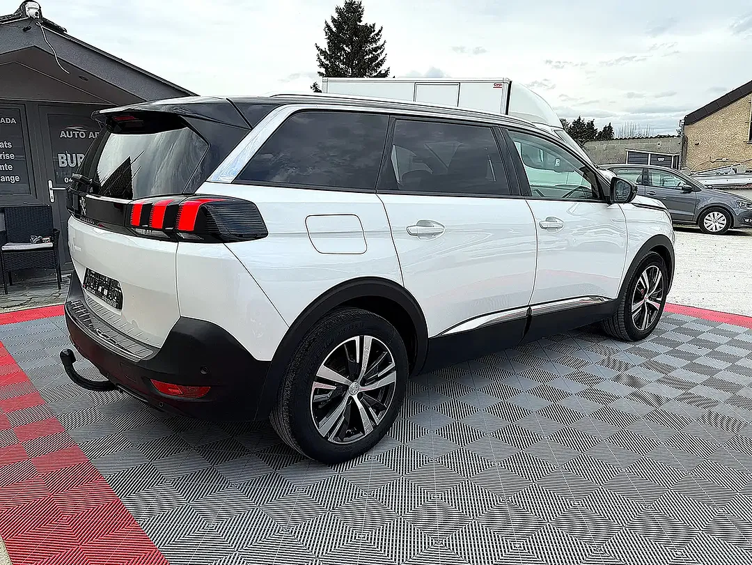Peugeot 5008 BlueHDi - Thumbnail 6