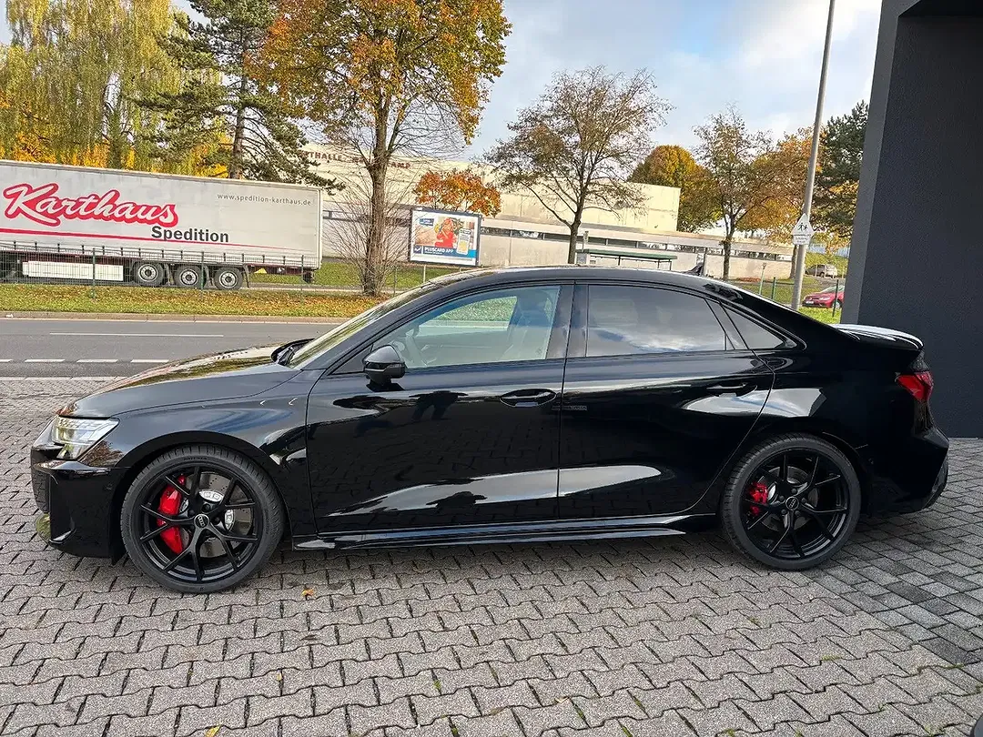 Audi RS3 2.5 TFSI quattro - foto 2
