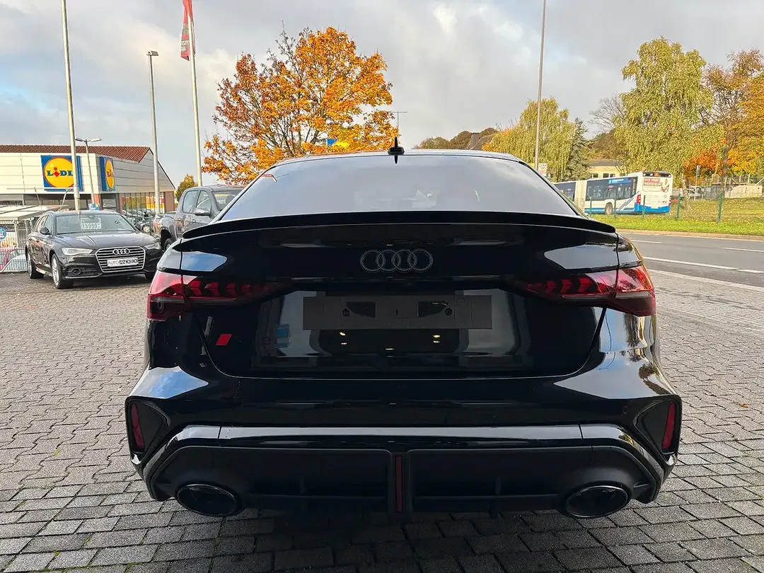 Audi RS3 2.5 TFSI quattro - Thumbnail 4