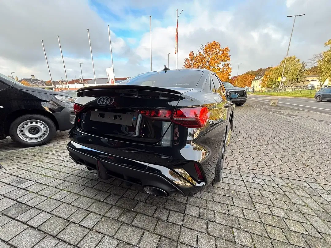 Audi RS3 2.5 TFSI quattro - Thumbnail 5