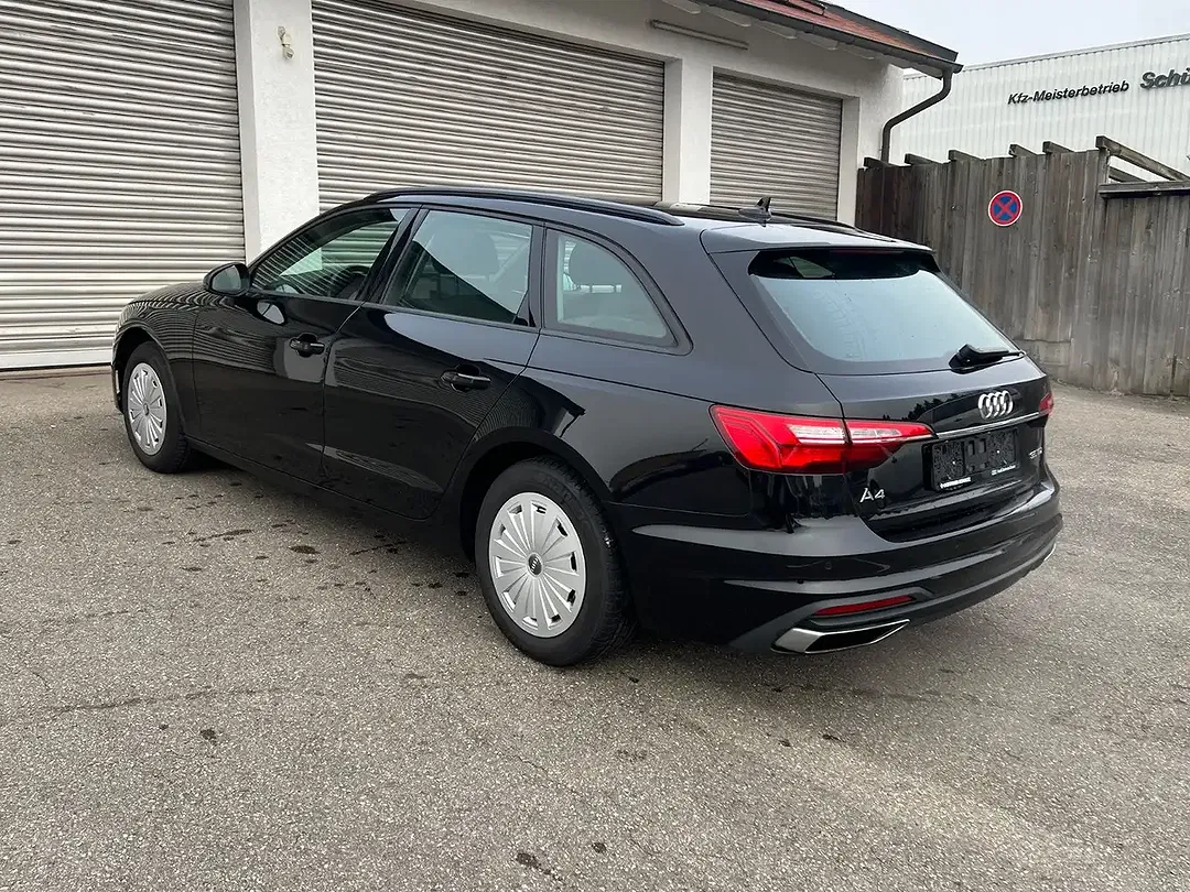 Audi A4 35 TDI Avant - Thumbnail 10