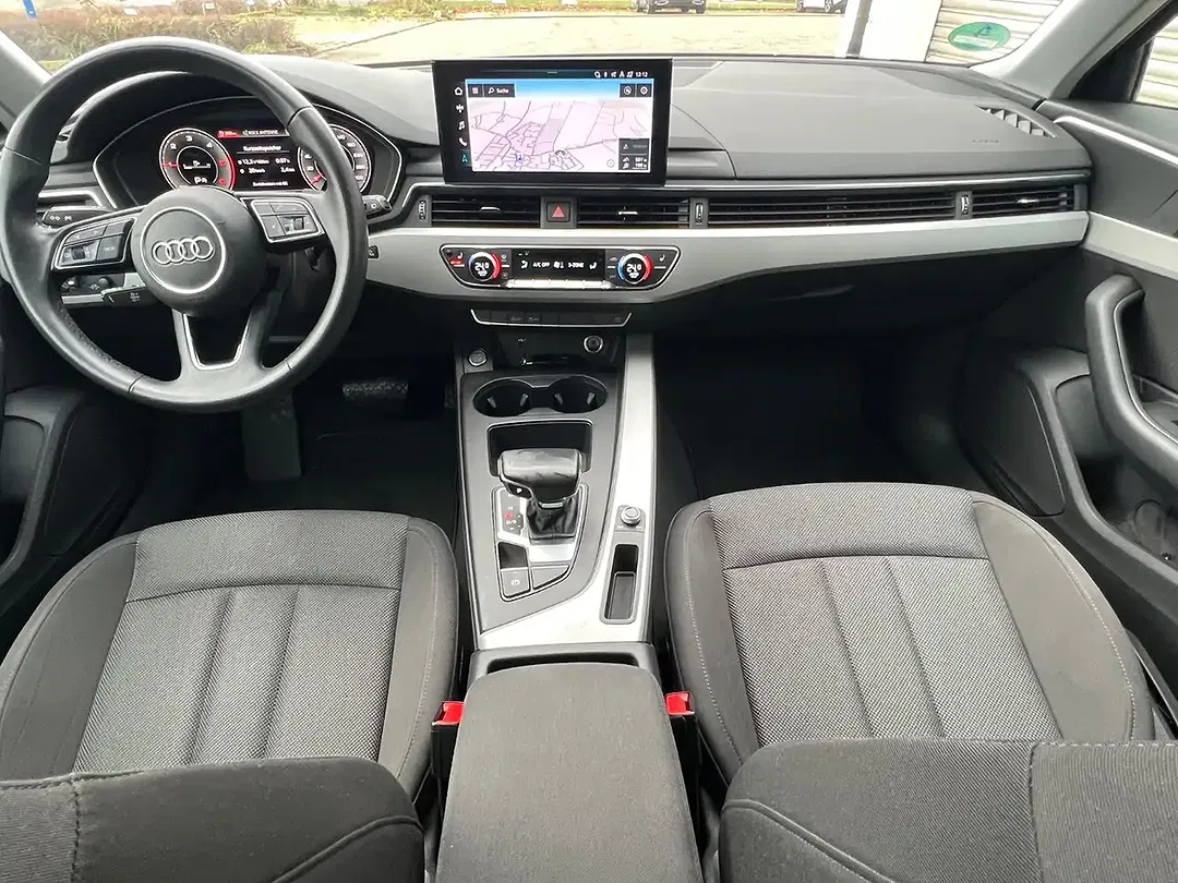 Audi A4 35 TDI Avant - Thumbnail 11