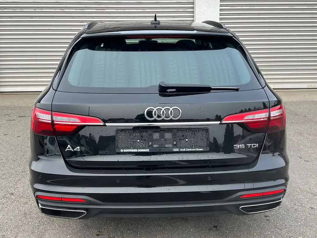 Audi A4 35 TDI Avant - Thumbnail 3