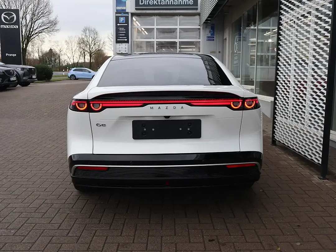 Mazda 6e Takumi Plus - Thumbnail 4