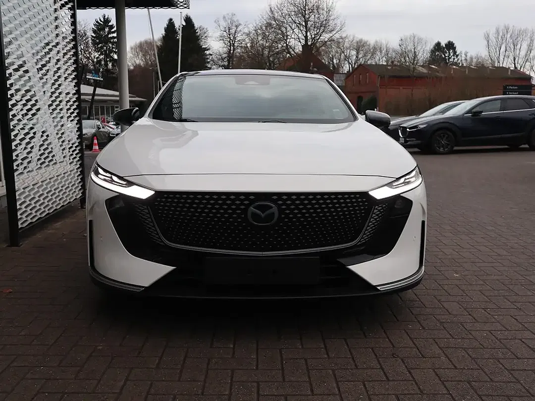 Mazda 6e Takumi Plus - Thumbnail 7