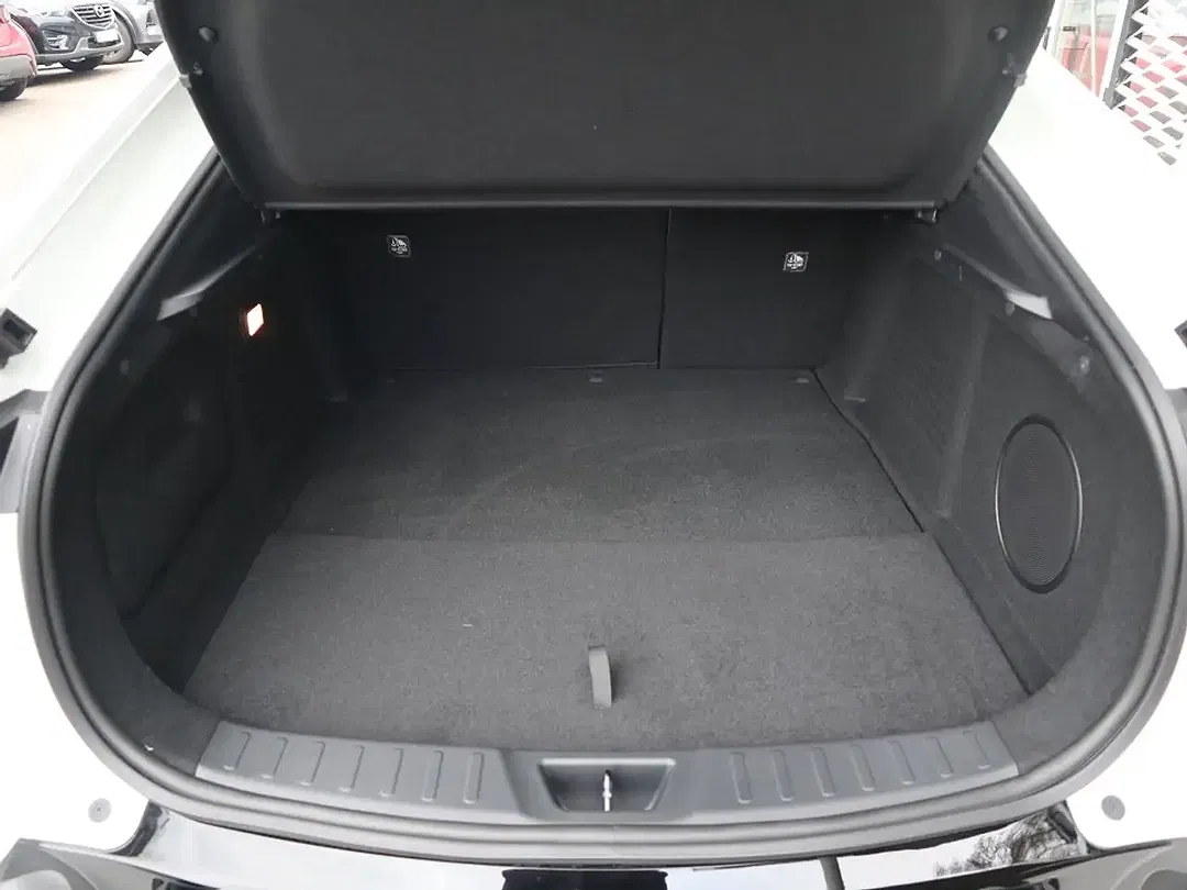 Mazda 6e Takumi Plus - Thumbnail 9