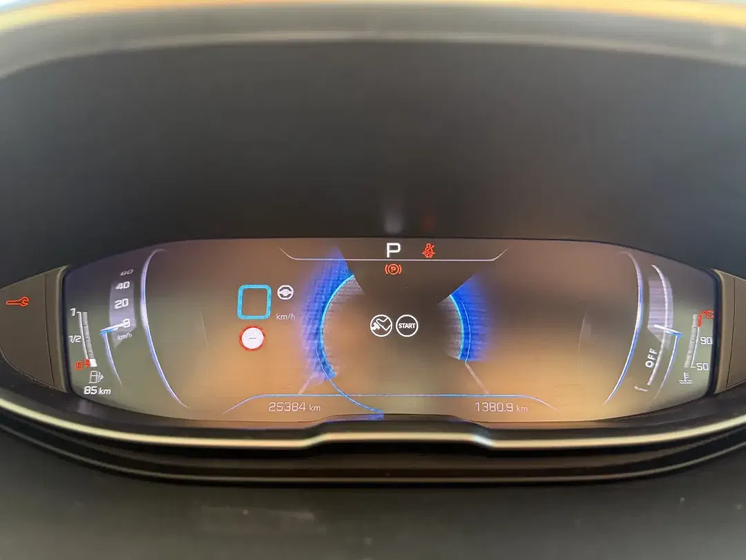 Peugeot 3008 GT - Thumbnail 20