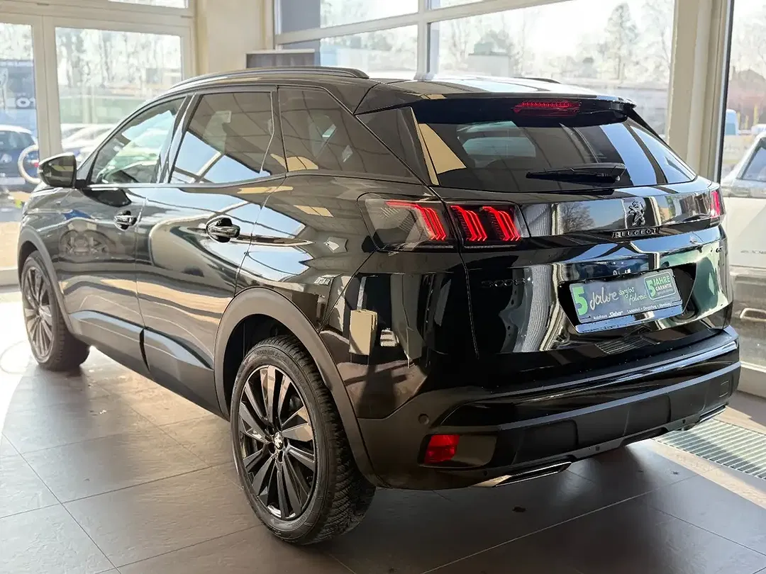 Peugeot 3008 GT - Thumbnail 4
