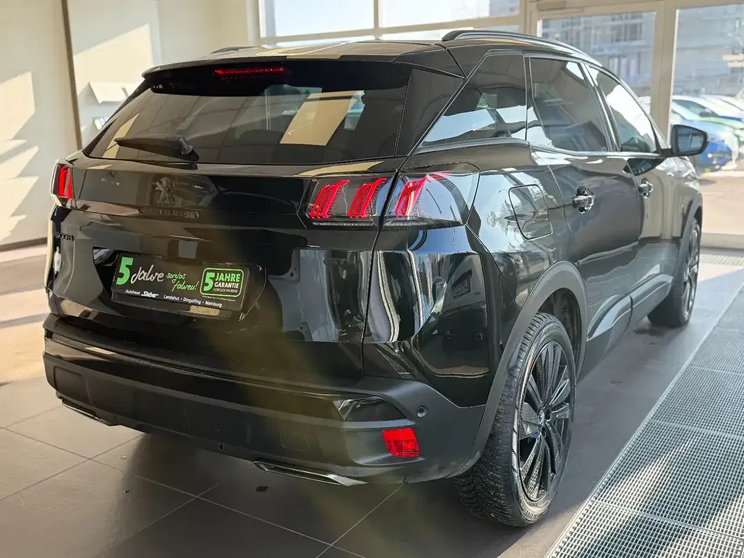 Peugeot 3008 GT - Thumbnail 6