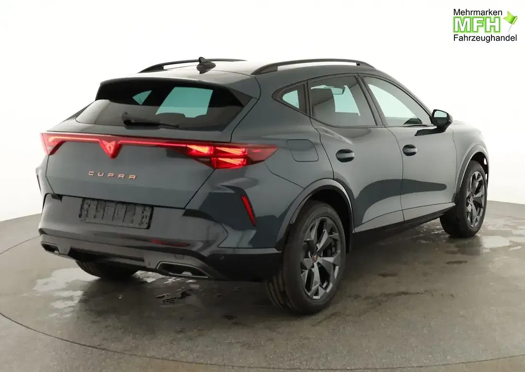 CUPRA Formentor 1.5 eTSI DSG Matrix LED - Thumbnail 2