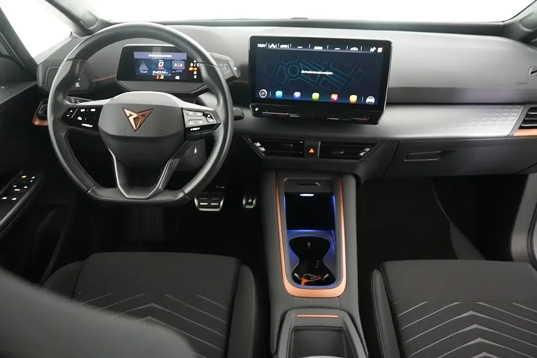 CUPRA Born - Thumbnail 11
