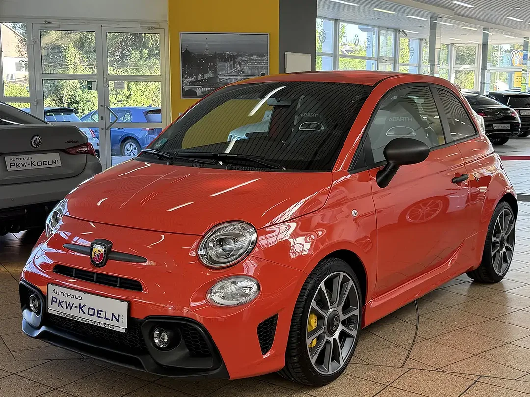Abarth 695 - Afbeelding 1