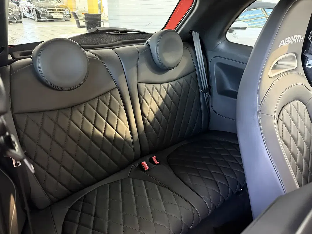 Abarth 695 - Thumbnail 12
