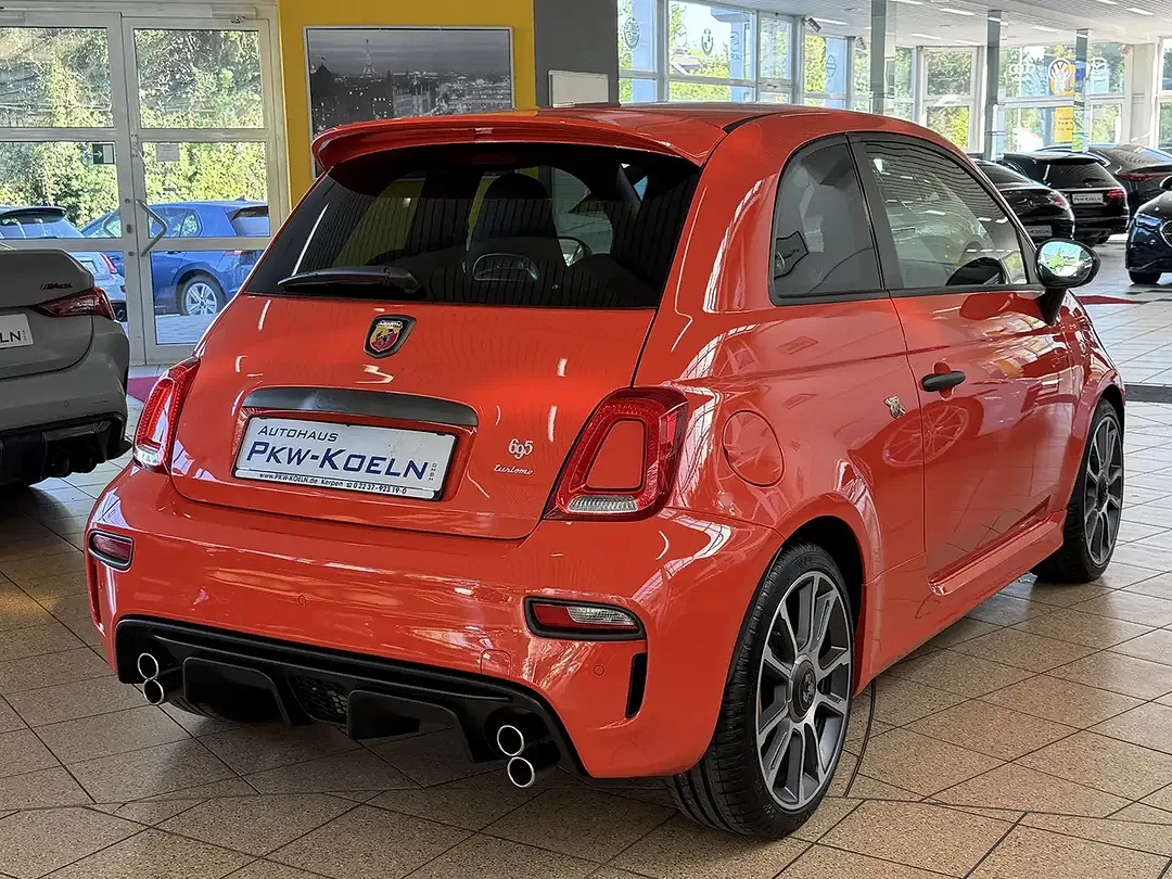 Abarth 695 - Thumbnail 3