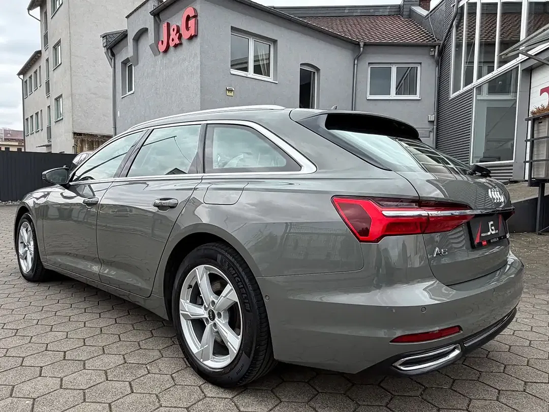 Audi A6 50 TFSI e quattro Avant sport - Thumbnail 4