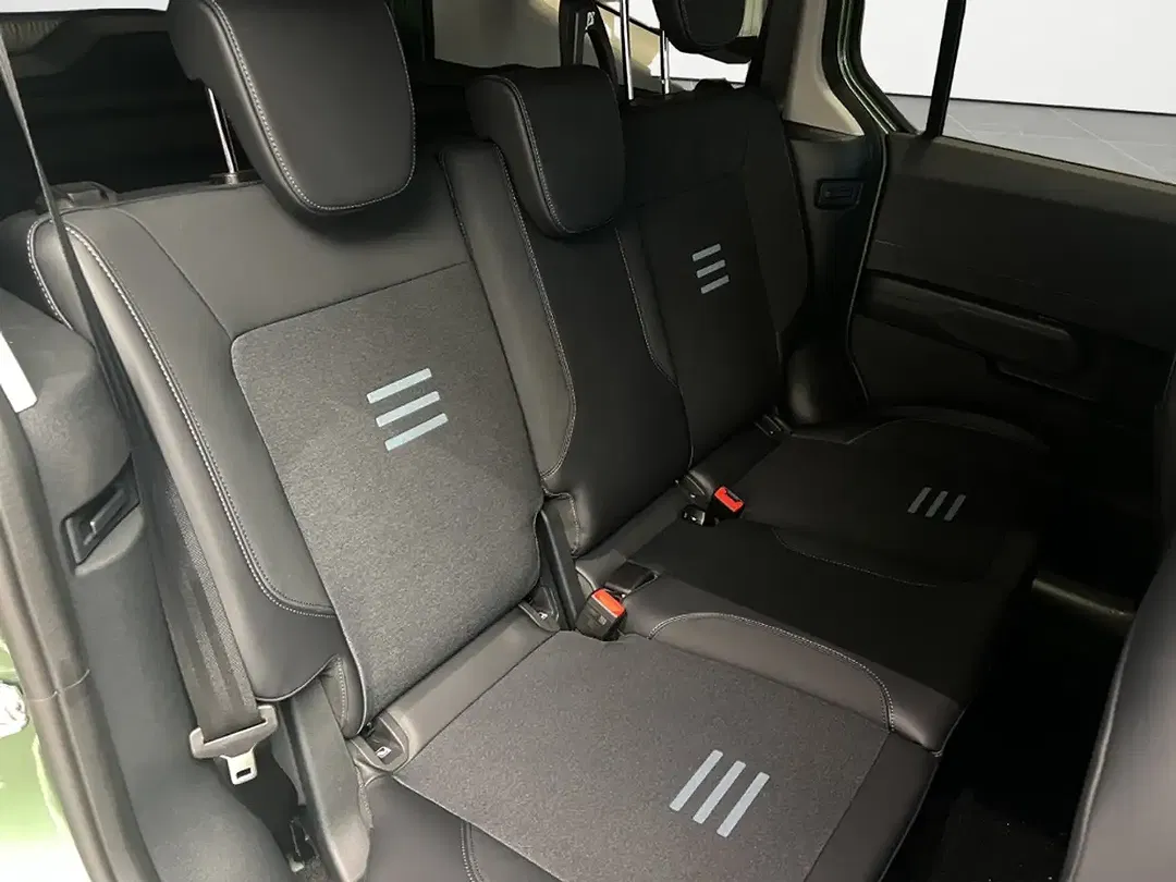 Ford Tourneo Courier Active - Thumbnail 13