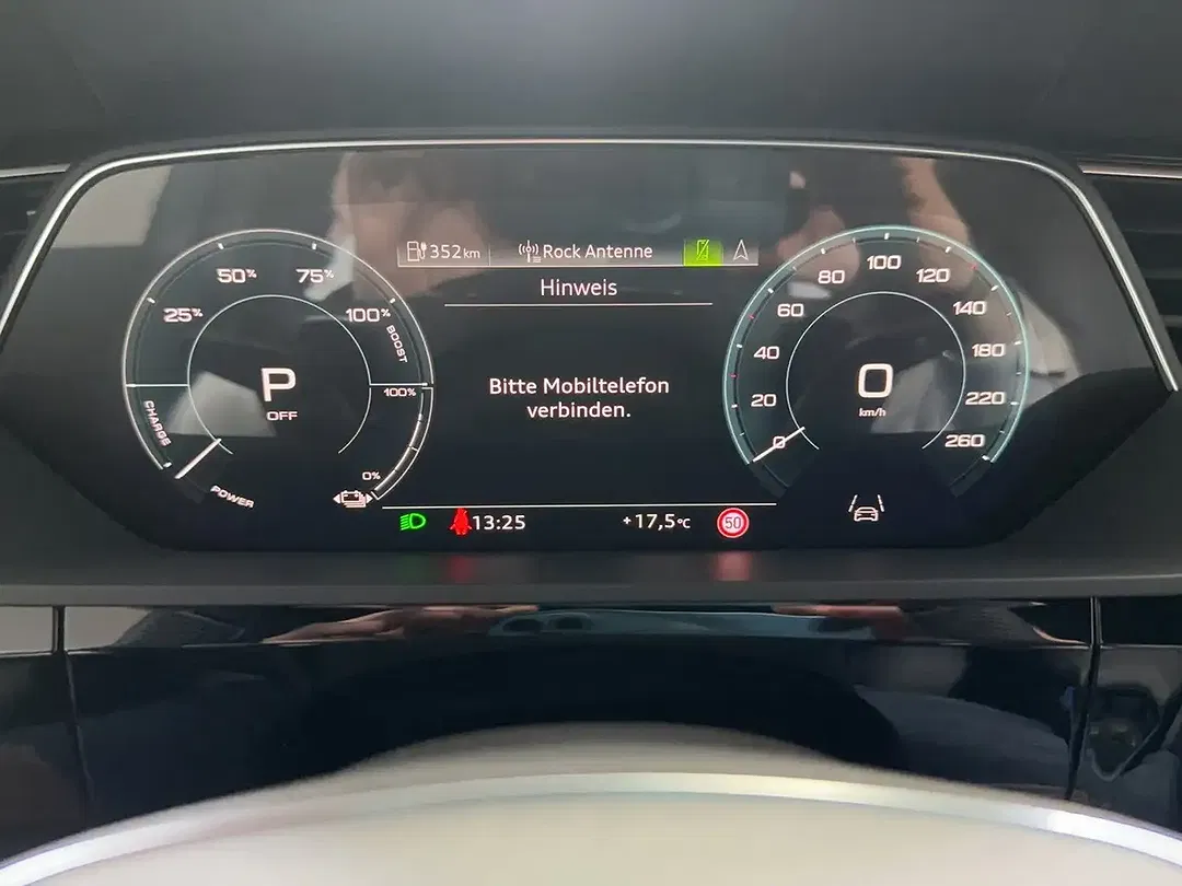 Audi SQ8 e-tron quattro - Thumbnail 9