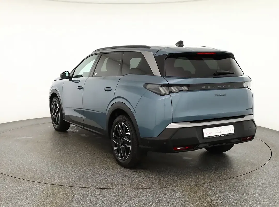 Peugeot 5008 AUT Hybrid GT Exclusive - Thumbnail 3