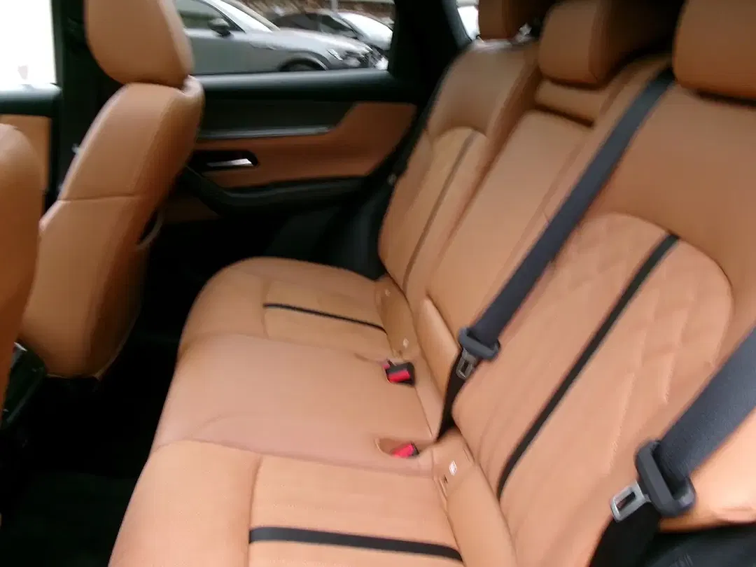 Mazda CX-60 3.3 e-SKYACTIV - Thumbnail 5