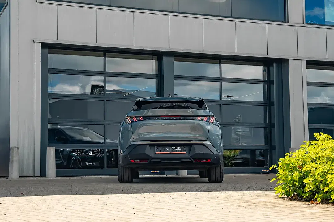 Peugeot 3008 210 Allure - Thumbnail 4