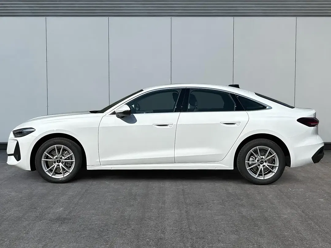 Audi A5 TDI Base - foto 2
