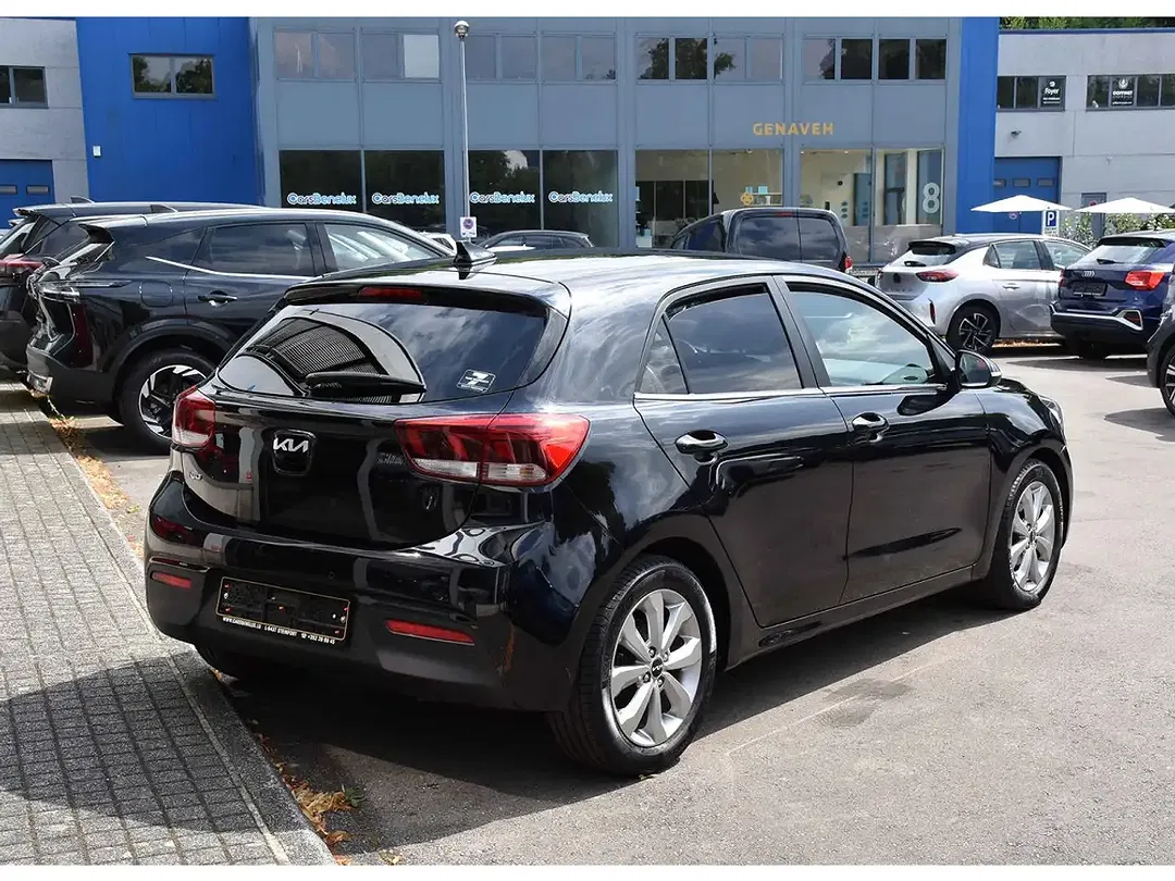 Kia Rio 1.2 - Thumbnail 4