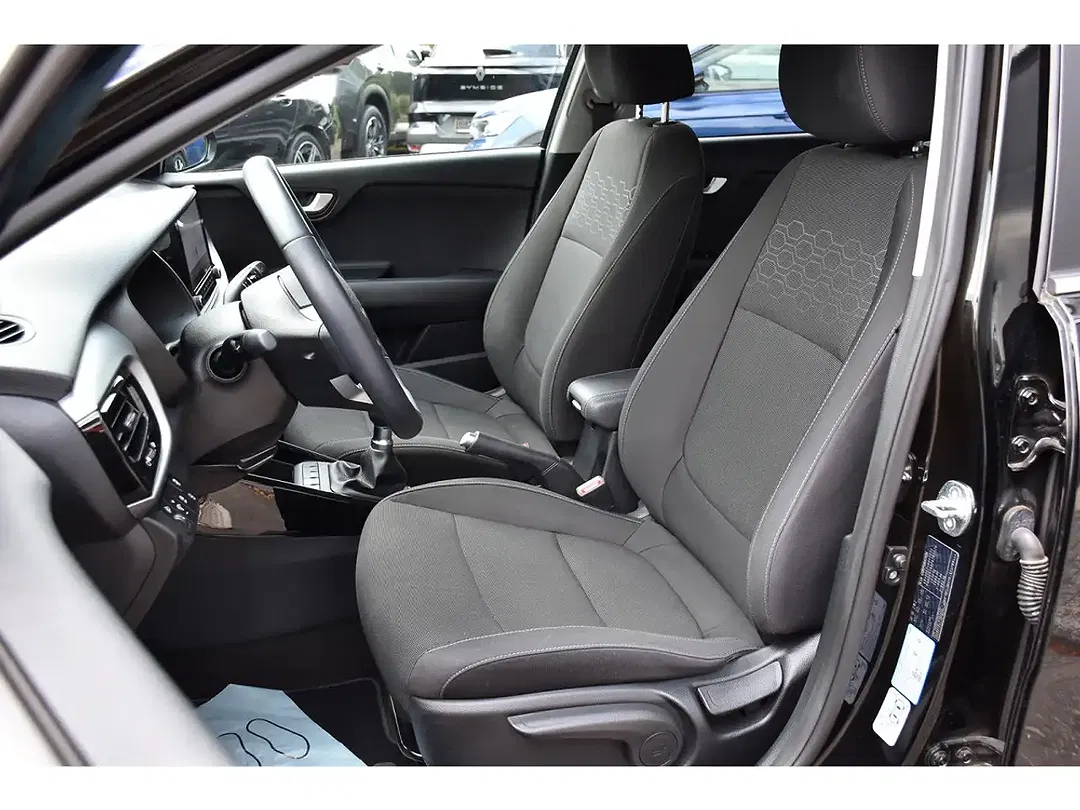 Kia Rio 1.2 - Thumbnail 6