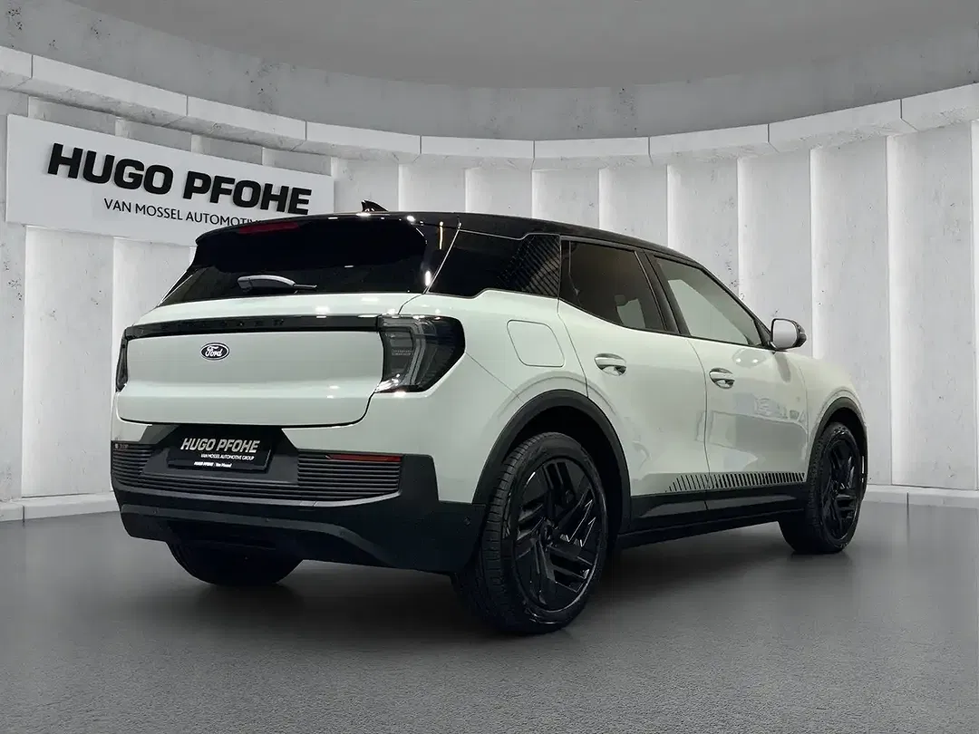Ford Explorer Extended Range - Thumbnail 5
