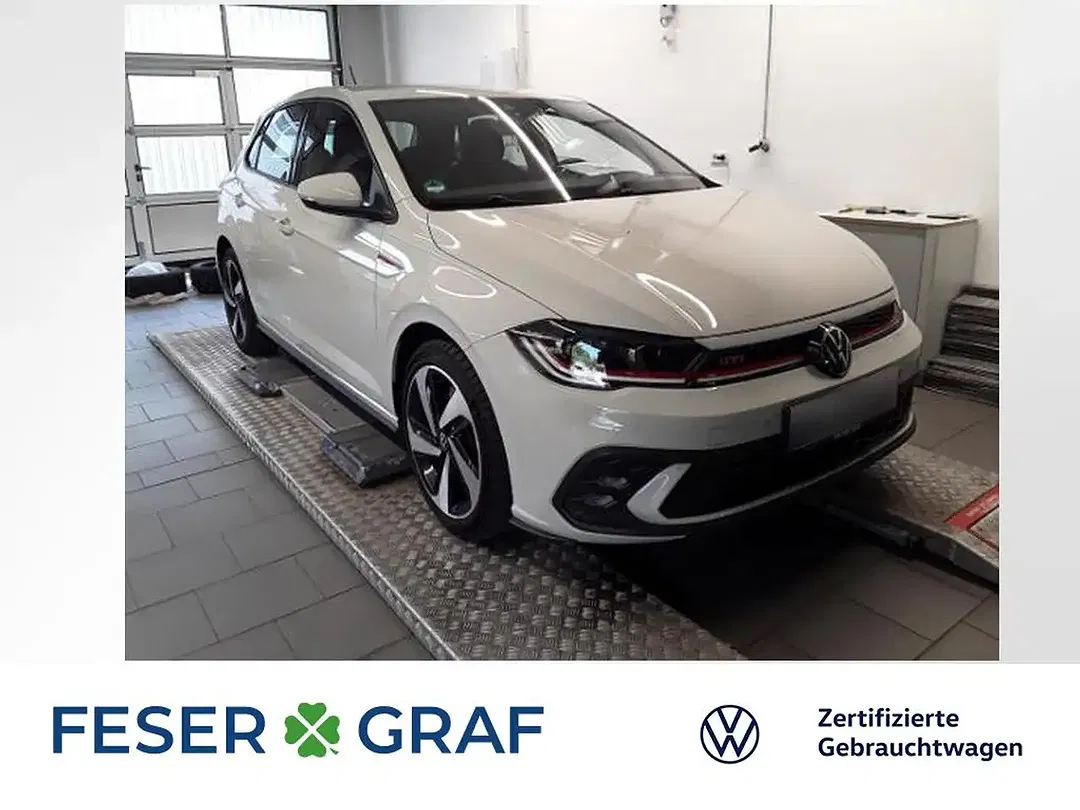 Volkswagen Polo 2.0 TSI DSG GTI - foto 1