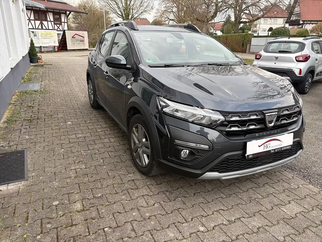 Dacia Sandero Stepway Comfort - Thumbnail 3