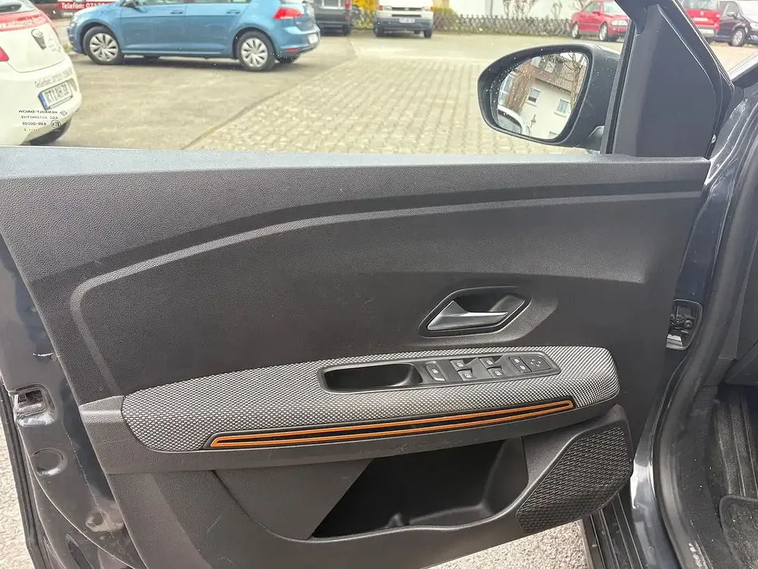 Dacia Sandero Stepway Comfort - Thumbnail 7