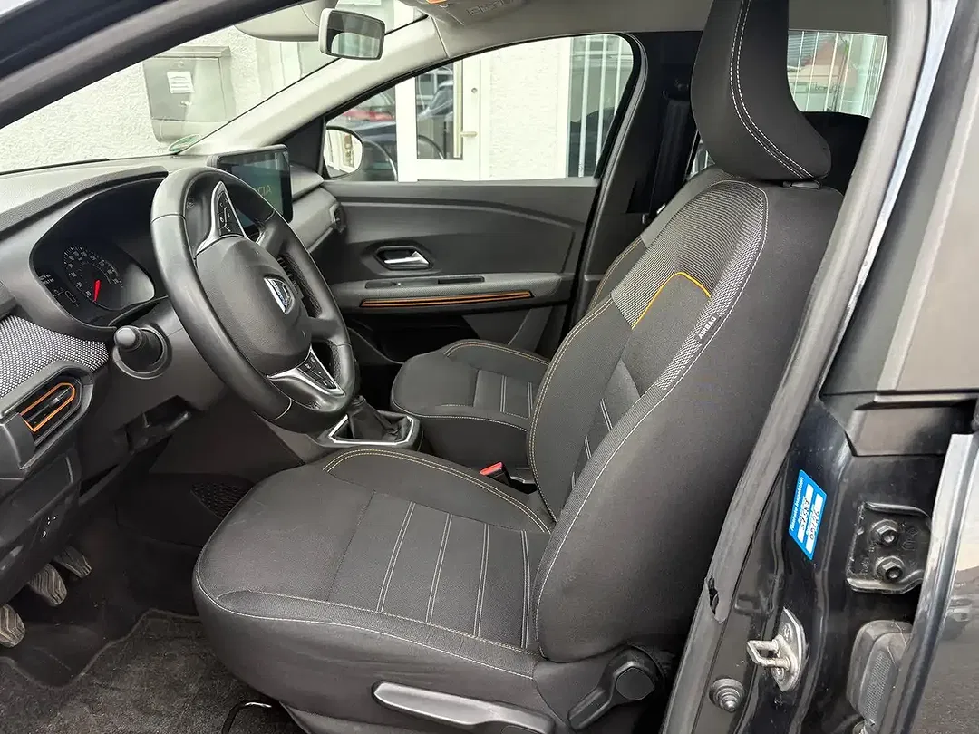 Dacia Sandero Stepway Comfort - Thumbnail 8