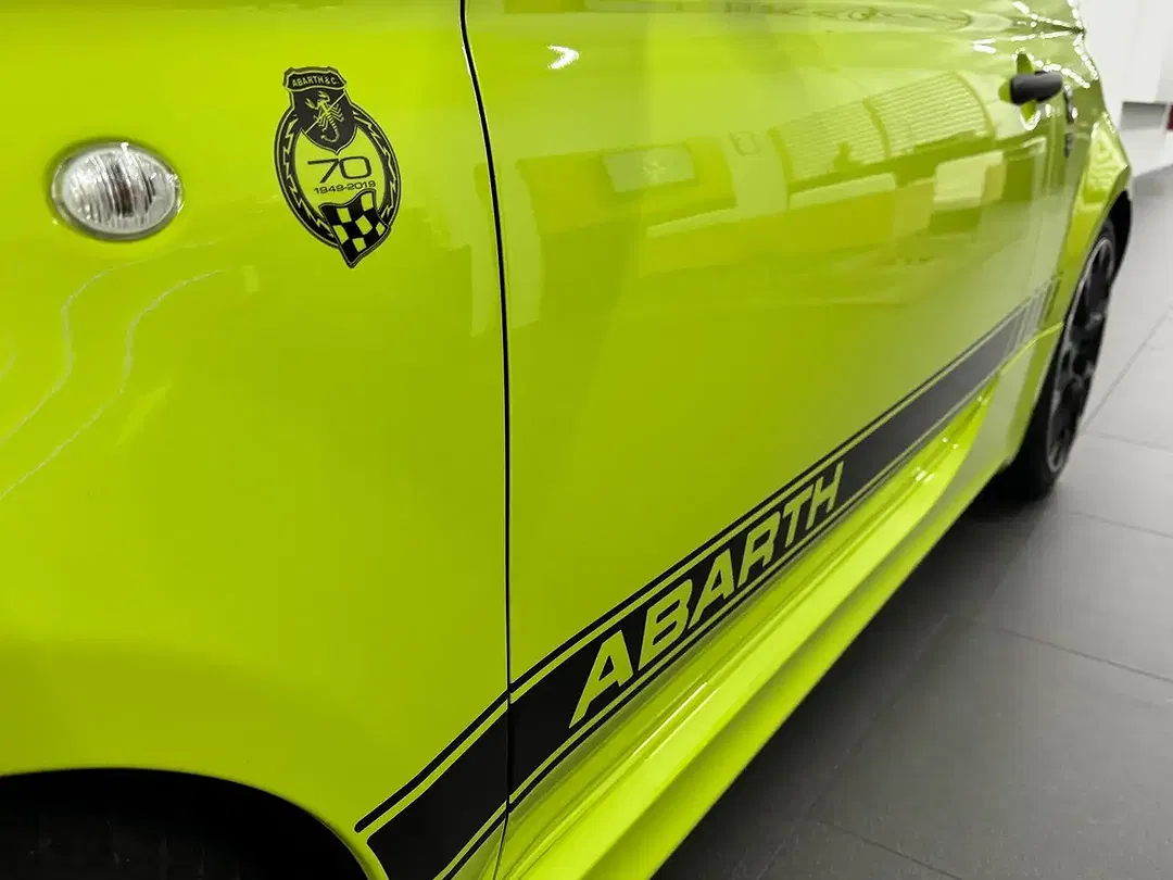 Abarth 500 Competizione - Thumbnail 9