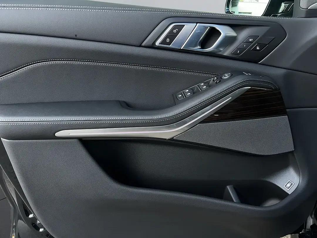BMW X5 xDrive M Sport - Thumbnail 14