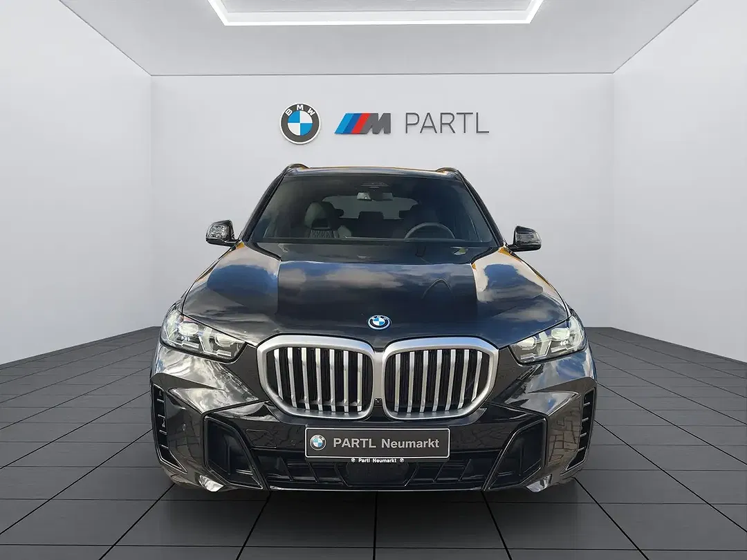 BMW X5 xDrive M Sport - Thumbnail 2