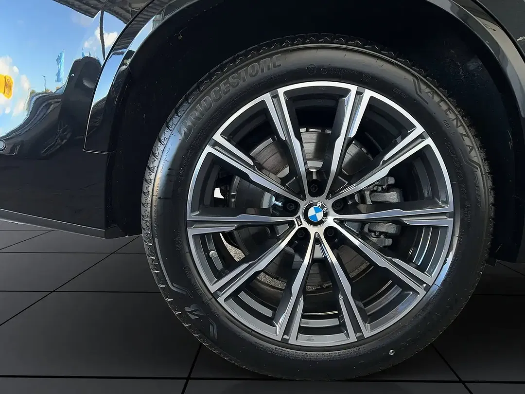 BMW X5 xDrive M Sport - Thumbnail 5