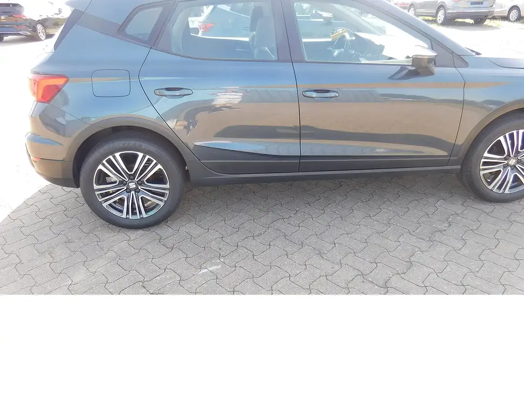 SEAT Arona 1.0 TSI DSG Style Edition - Thumbnail 2