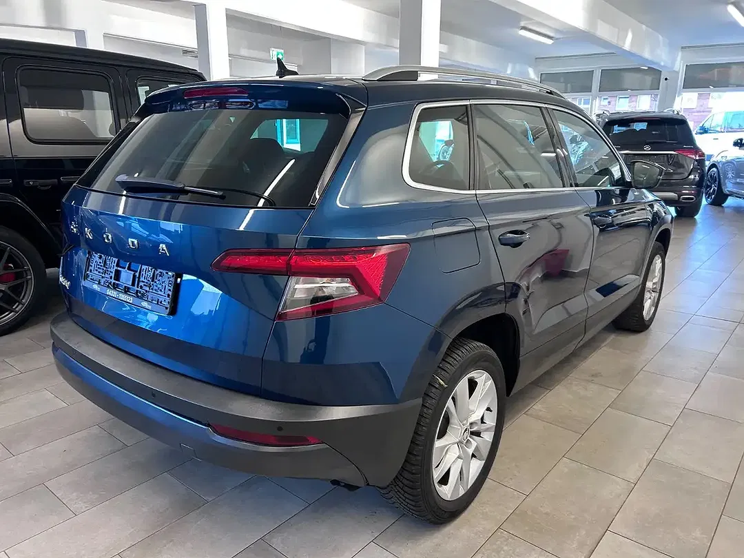 Skoda Karoq Drive - Thumbnail 3