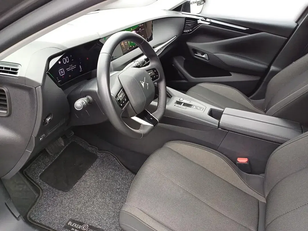 DS Automobiles DS 4 - foto 14