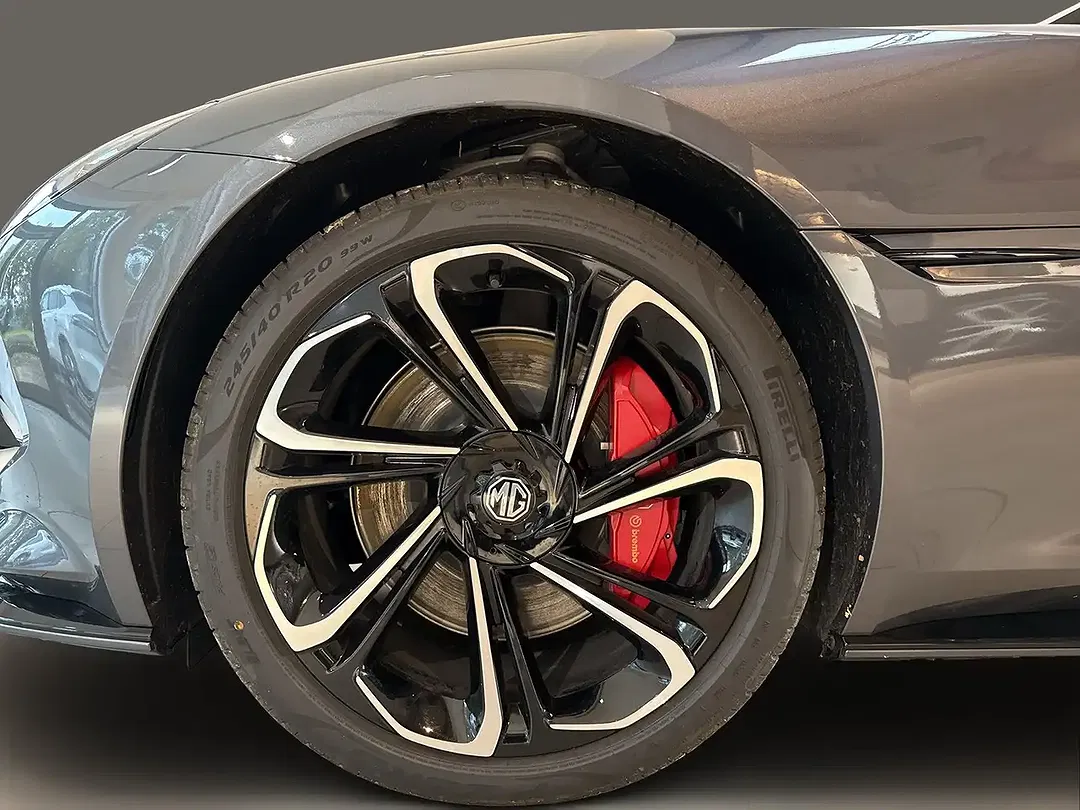 MG Cyberster AWD Xpower - Thumbnail 11