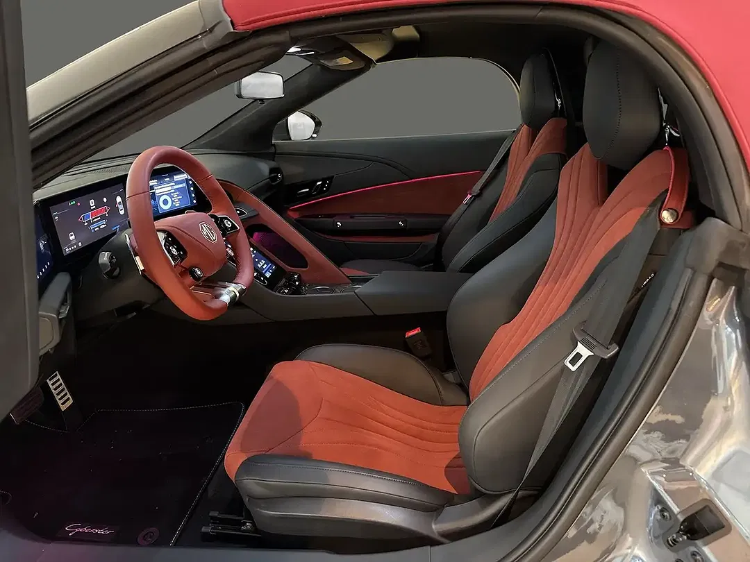 MG Cyberster AWD Xpower - foto 15