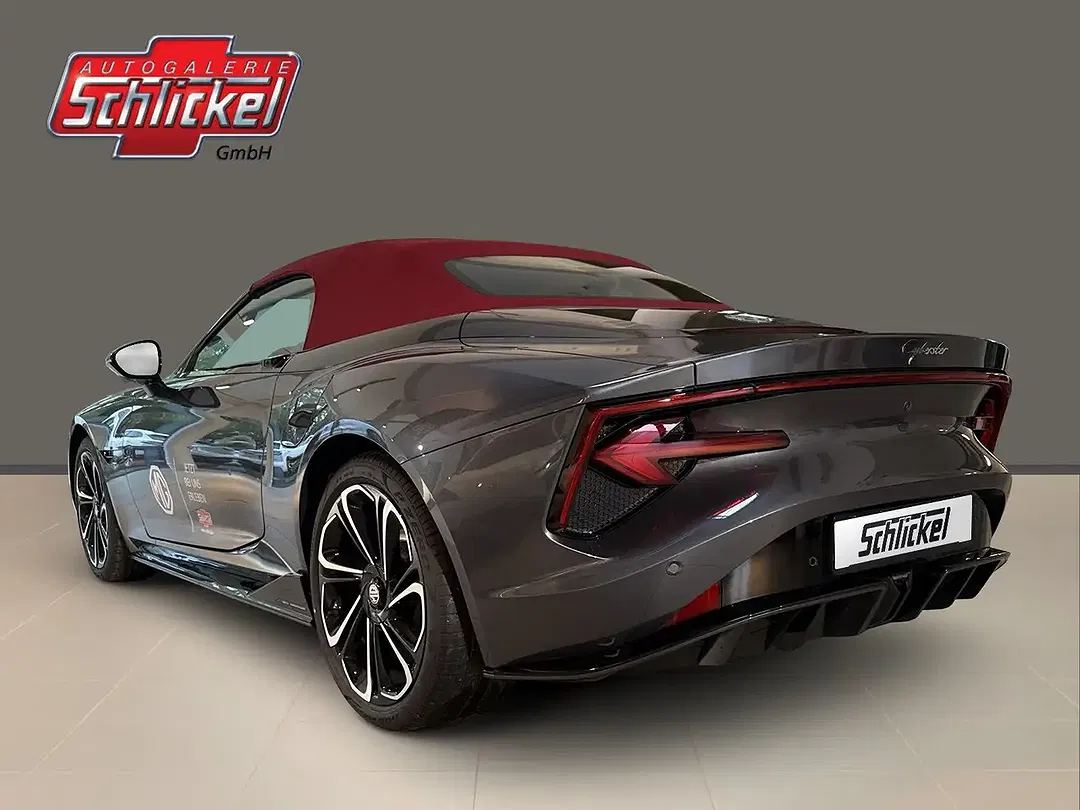 MG Cyberster AWD Xpower - Thumbnail 9