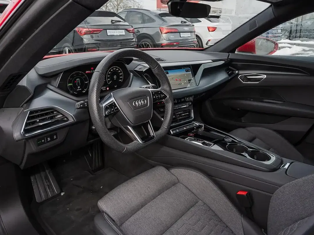 Audi e-tron GT quattro - Thumbnail 4