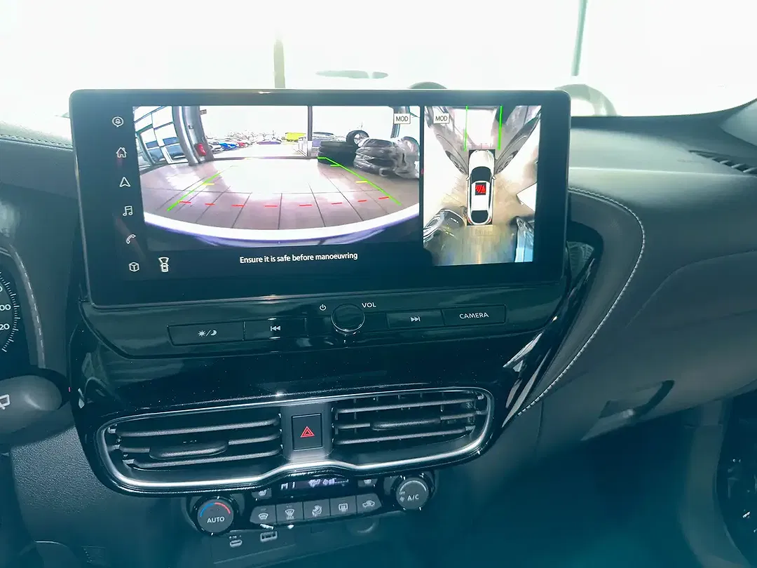 Nissan Juke 1.6 Hybrid AUT Tekna - Thumbnail 13