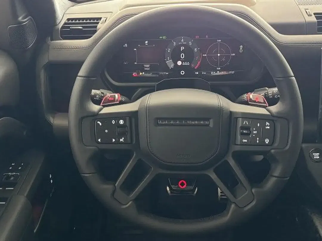 Land Rover Defender P635 OCTA 110 - Thumbnail 9