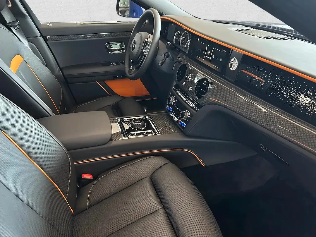 Rolls-Royce Ghost Black Badge - Thumbnail 10