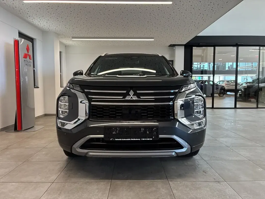 Mitsubishi Outlander 2.4 Diamant Top - Thumbnail 5