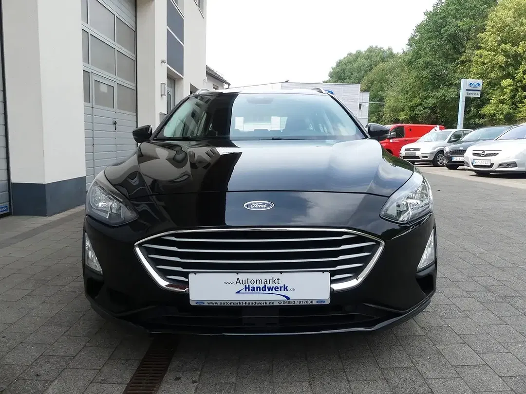 Ford Focus ST-Line X - Thumbnail 4