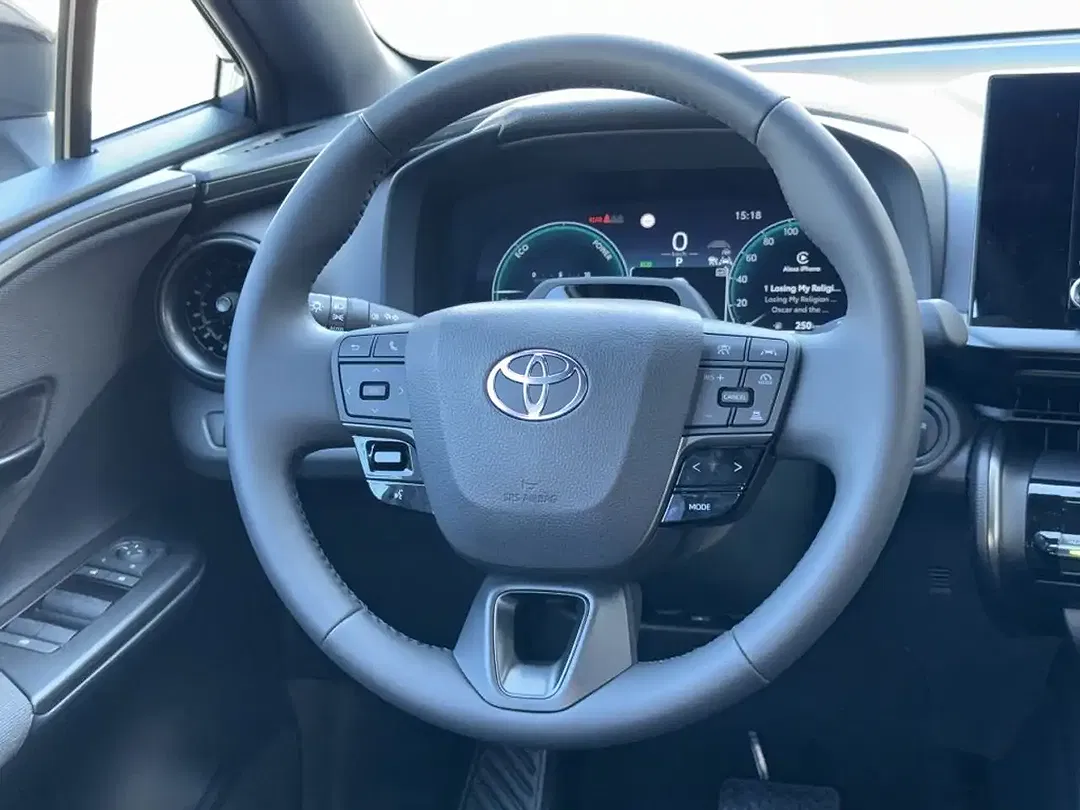 Toyota C-HR Hybrid Active - Thumbnail 13