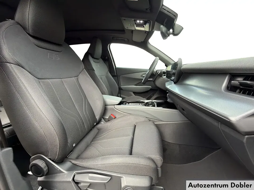 Audi Q3 S line - Thumbnail 9